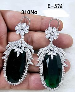 Boucles d'oreilles goutte en laiton vert de luxe pierres de diamant américaines à la mode Style élégant femmes fiançailles mariage anniversaire fête cadeau - Product Image 1