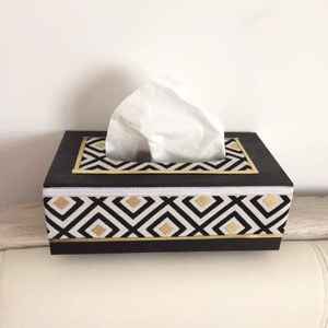 Caja de Pañuelos de Hueso Hecha a Mano de Estilo Moderno de Rajastán, Color y Tamaño Personalizables, para Uso en el Hogar, Hoteles y Restaurantes, Gran Venta 2024 - Product Image 1