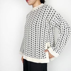 Vente en gros sur mesure 100% coton pull à col rond pour femmes respirant fin hiver imprimé logo devant pull tricoté - Product Image 2