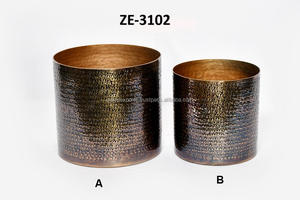 Florero de Metal hecho a mano de nuevo diseño de moda para decoración de bodas y festivales de India Export - Product Image 3