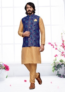 Sherwani en soie de meilleure qualité pour hommes Sherwani derniers vêtements ethniques pour hommes vêtements de mariage traditionnels indiens - Product Image 4