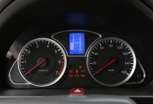 Minivan de Pasajeros Usada 2024, 1.5L Gasolina/Gas, 150-200 CV, L4, 2 Asientos, Volante a la Izquierda, Neumáticos R17, Bajo Precio, China - Product Image 5