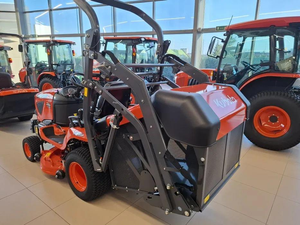 รถตัดหญ้าแบบนั่งขับ Kubota G231 HD รุ่นใหม่ ขับเคลื่อน 4 ล้อ รถแทรกเตอร์ Kubota สำหรับการเกษตร รถแทรกเตอร์ขนาดเล็กสำหรับสวน - Product Image 5