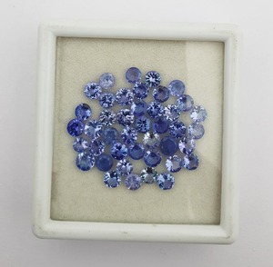 พลอยแทนซาไนต์ธรรมชาติทรงกลมเจียระไนบริลเลียนท์ ขนาด 5x5 มม. สีน้ำเงิน ผ่านการอบความร้อน ได้รับการรับรองจากผู้ตรวจสอบอิสระ สำหรับทำเครื่องประดับ - Product Image 5