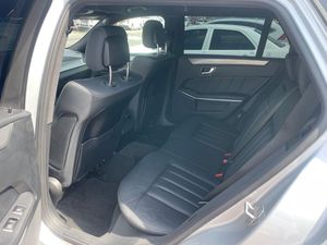 Mercedes-Benz E300 automatique - Product Image 3