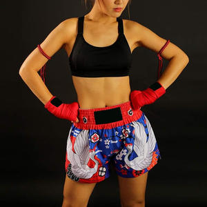 Pantalones cortos de boxeo personalizados para mujer con opciones de logotipo sublimado bordado y ajuste elástico para entrenamiento de gimnasia - Product Image 5