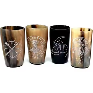 Vaso de chupito vikingo de alta calidad, copa para beber con cuerno Real clásico, Punta grabada para agua de vino. Pulido por Crescent Craft - Product Image 1