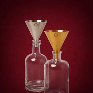 Juego de Embudos de Acero Inoxidable con Mango Largo para una Transferencia de Líquidos Precisa y sin Derrames, Diseño Duradero para Cocina, Bar y Uso Doméstico - Product Image 4