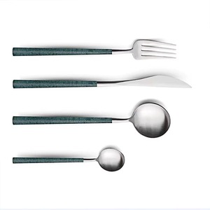 Juego de 4 cubiertos de acero inoxidable, mesa de cocina ideal para uso doméstico y hotelero, cubiertos con acabado Chapado en color plateado, mango redondo gris - Product Image 5