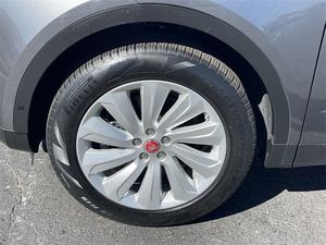 Gran Oferta: Jaguar E-PACE P250 SE AWD 2019 Usado, Limpio, Listo para Enviar - Product Image 4