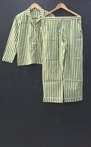 Traje de noche de algodón puro a rayas, conjunto de Pijamas largos de tejido suave, ropa de noche de algodón indio informal, regalo perfecto para ella - Product Image 5