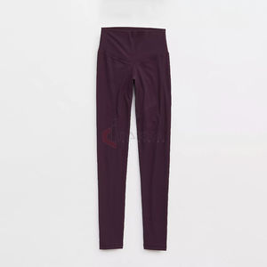 Mallas de Yoga sin costuras de cintura alta para mujer, pantalones de Fitness de realce de glúteos para entrenamiento de gimnasio personalizados - Product Image 5