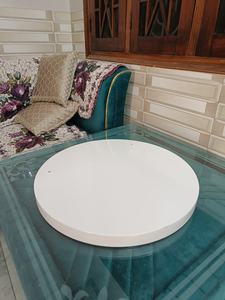 En bois fait à la main amour affichage de table lisse finition blanche bijoux comptoir d'exposition détail salle d'exposition décor présentation du produit - Product Image 6