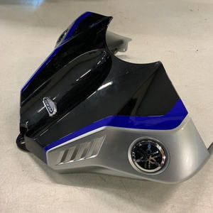 Couvre-réservoir d'origine Yamaha R1 M 15-16 2CR2171A000X en plastique et fibre de carbone, bouchon de remplissage d'huile - Product Image 1