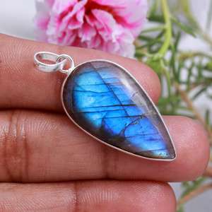 Pendentif en labradorite naturelle, boucles d'oreilles en argent, pendentif en pierre précieuse, rempli d'or, pendentif en labradorite, bijoux - Product Image 3