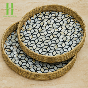 Bandeja redonda bohemia de bambú hecha a mano del superventas Diseño rústico ligero y ecológico para uso doméstico y en restaurantes - Product Image 2