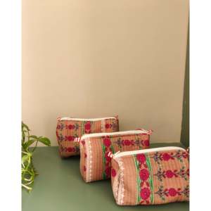 Juego de 3 Bolsas de Aseo Bohemio Indie Floral Rosa, Ecológicas, de Gran Capacidad, con Cierre de Cremallera, Portátiles y Colgantes - Product Image 2