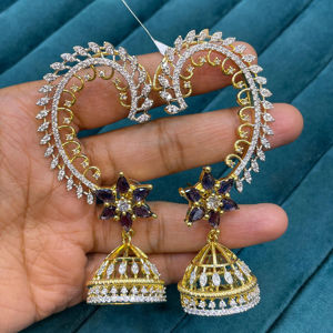 Pendientes tradicionales de estilo indio Chand Bali, joyería de moda india para mujeres y niñas, ropa de fiesta - Product Image 1