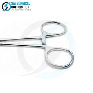Fórceps ergonómicos de arteria Kocher Mango antideslizante Acero alemán para un uso cómodo durante operaciones largas - Product Image 6
