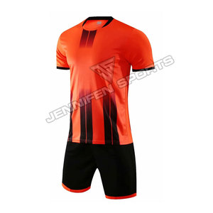 Uniforme de chándal de fútbol de venta directa de fábrica, ropa de fútbol de secado rápido de alta calidad para adultos, impresión por sublimación de logotipo personalizado - Product Image 2
