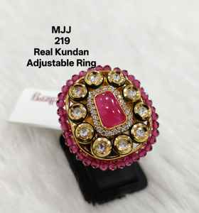 Accessoire de déclaration de détail de bague de mariée Kundan le plus vendu pour les mariées mariage IGI certifié pour les fêtes prix usine inde - Product Image 2