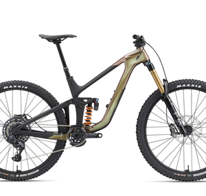 Vélo d'enduro 2025 Reign Advanced Pro 0 Carbon 170/160 mm avec roues en carbone sans fil 1x12 - Product Image 4