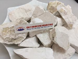 Vietnam La mejor calidad CaO min 92% Óxido de calcio Lima quemada Lima rápida Grumos de cal calcinada para industrias - Product Image 6