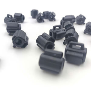 Bouchon de verrouillage de cordon en plastique noir avec boutons de fil de 6mm - Product Image 3