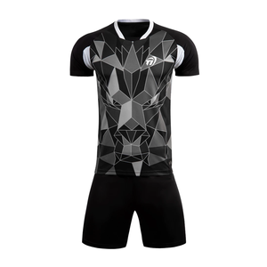 Uniforme de Fútbol Personalizado de Alta Calidad para Adultos, Uniforme de Fútbol al por Mayor, Uniforme de Fútbol Sostenible - Product Image 1