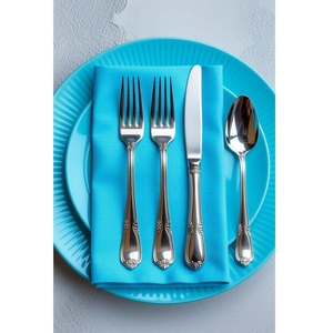 Ensemble de couverts en acier inoxydable finition argentée élégant, durable et poli à la perfection pour les maisons modernes et les repas de luxe - Product Image 1