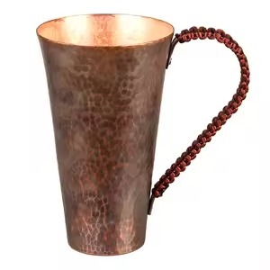 Taza de lujo de moda con acabado pulido que aporta elegancia atemporal de belleza y estilo contemporáneo a las bebidas - Product Image 4