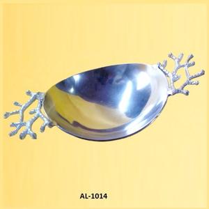 Assiettes de chargeur faites à la main en gros en acier inoxydable fournisseur d'articles ménagers à un prix raisonnable assiettes de mariage assiette de restaurant - Product Image 2