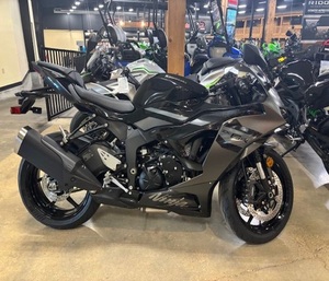 มอเตอร์ไซค์ใหม่ปี 2026 คาวาซากิ นินจา ZX-6R ซูเปอร์สปอร์ต - Product Image 1