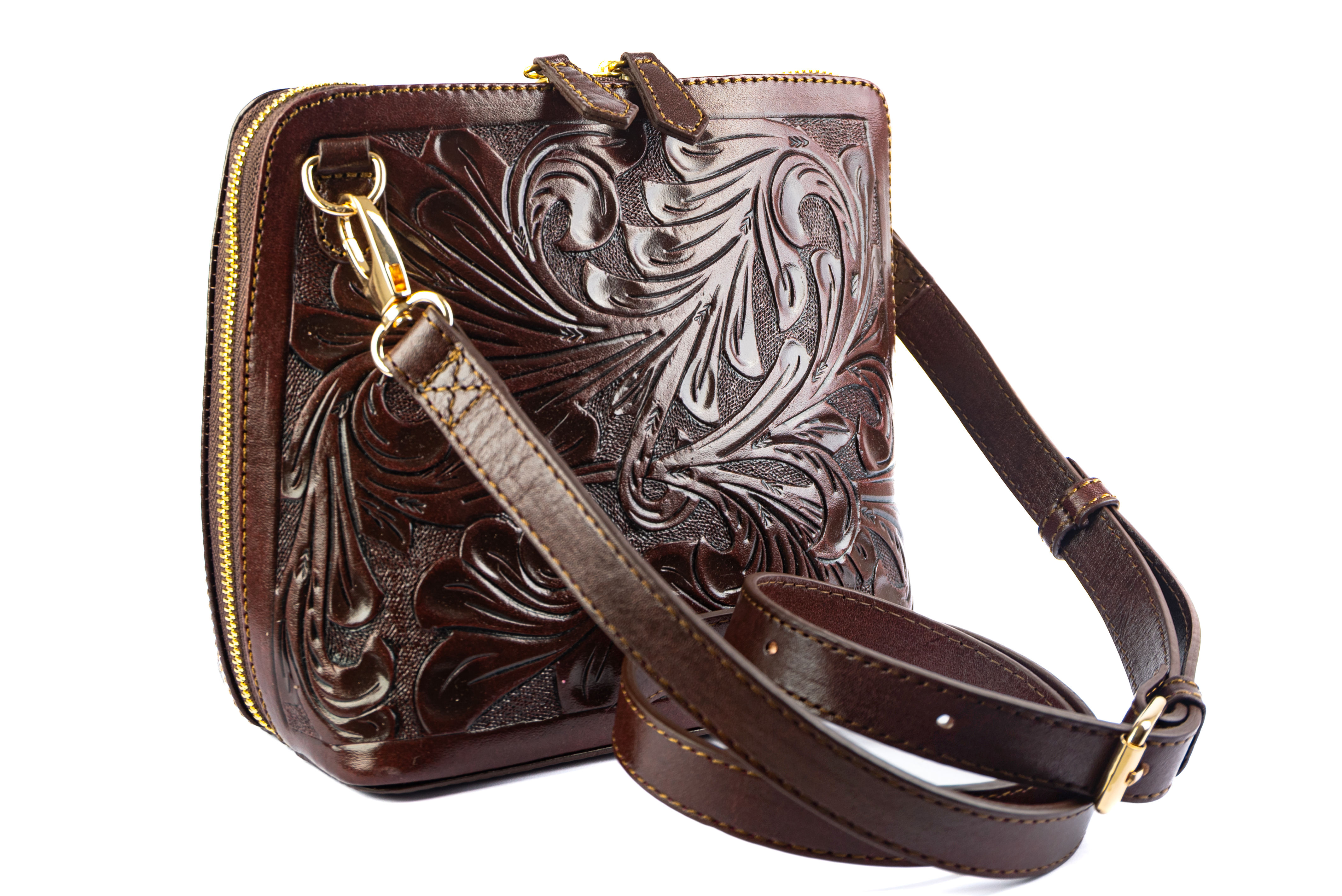 สีน้ำตาล