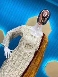 TENDANCE NAVRATRI FAUX GEORGETTE SEQUENCE BRODÉ TOP DE TRAVAIL ET PENDU AVEC TRAVAIL DUPATTA - Product Image 4