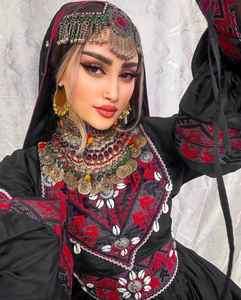 Ensemble de bijoux faits main Kuchi tribal de style afghan pour femmes, vêtements de mariage, collier ras du cou afghan antique avec boucles d'oreilles et ensemble Tikka - Product Image 2