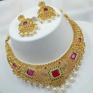 JOYERÍA DEL TEMPLO DEL SUR DE LA INDIA JOYERÍA DE BODA ANTIGUA TRADICIONAL JOYERÍA COLLAR GARGANTILLA CHAPADO EN ORO PESADO Y CONJUNTO DE JOYERÍA - Product Image 1