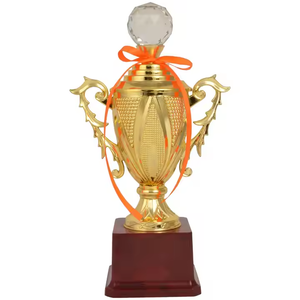 Trofeos de clase alta Trofeo de fibra Venta al por mayor Premios creativos Fabricante Personalizar Logo Crystal Awards para eventos deportivos de negocios - Product Image 3