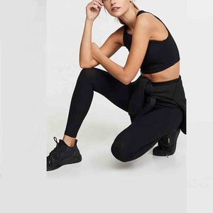 Leggings de yoga taille haute pour femmes, effet push-up, design taille croisée en V, couleur unie, anti-transpiration, respirants, en Spandex/Nylon - Product Image 5