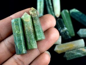 Tour de cristal de labradorite verte naturelle brillante en gros, pierres de guérison, obélisque, baguette de labradorite pour la décoration - Product Image 3