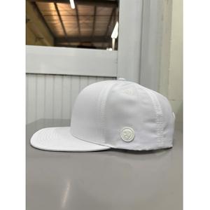 Gorra de Béisbol de 6 Paneles Impermeable, Clásica para Deportes al Aire Libre, OEM de Alta Calidad, Logotipo de Parche de PVC Personalizado, Gorra Transpirable con Cierre a Presión - Product Image 5