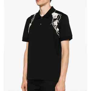 Polos para hombre hechos con tela de alta calidad que garantiza suavidad, transpirabilidad y comodidad duradera. - Product Image 5