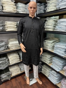 Dernières tendances Soie intelligente de qualité supérieure avec broderie en miroir Kurta Pajama World Wide Exportateur et fournisseur - Product Image 3