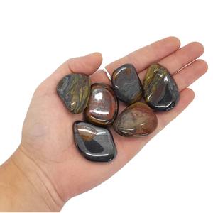 Cristal Natural de tigre de hierro, piedra caída tallada curativa a granel, piedra preciosa de ágata, cristal de Chakra Reiki para venta al por mayor a granel - Product Image 5