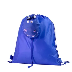 Sac à dos pliable personnalisable, sacs de sport promotionnels Kay avec cordon de serrage et gadgets - Product Image 2
