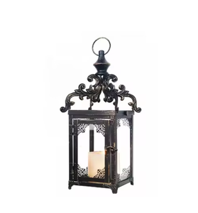 Linterna de metal hecha a mano con patrón de vidrio transparente Linterna agradable para decoración de iluminación de centro de mesa de Navidad y boda - Product Image 2