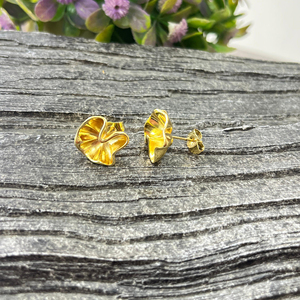 Classic <b>finely</b> detailed and crafted 18k gold plating <b>stud</b> <b>earrings</b> for women crumpled paper texture <b>stud</b> <b>earring</b> anti tarnish - Product Image 3