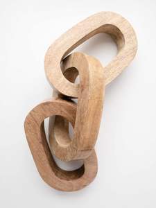 Chaîne décorative en bois sculpté à la main, sculpture de chaîne à maillons en bois sculpté, décoration de chaîne en bois artisanale - Product Image 4