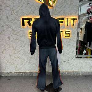 Créez Votre Propre Style : Survêtement Unisexe à Capuche Personnalisé, Prix Bas, Idéal pour l'Hiver et le Streetwear - Product Image 2