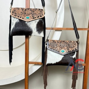 กระเป๋าสะพายพาดลำตัวหนังวัวขอบหนังวัวสำหรับผู้หญิงผมตะวันตกและกระเป๋าหินเทอร์ควอยซ์หนังแท้ - Product Image 1